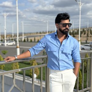Sky blue double pocket shirt