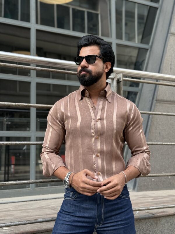 Brown satin striped shirt - Image 3