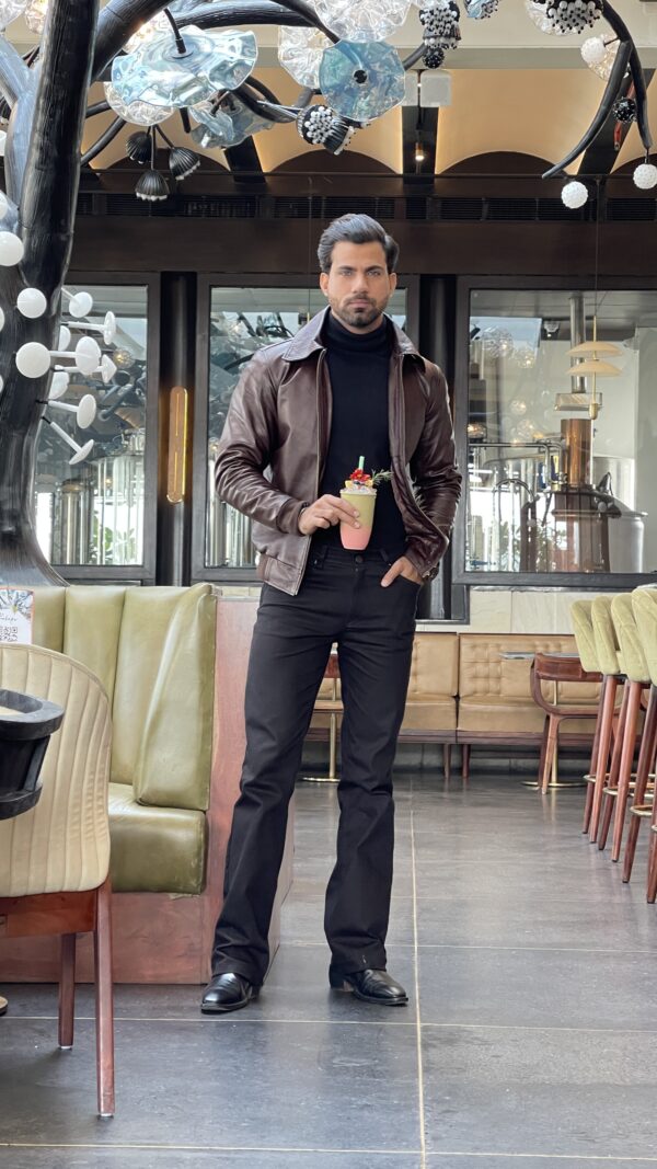Black straight fit jeans - Image 2
