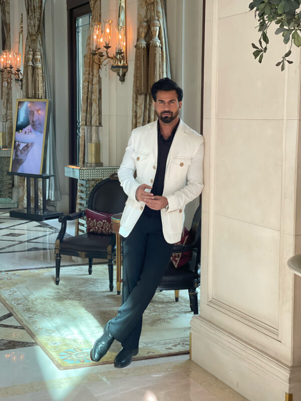 White viaggio jacket - Image 2